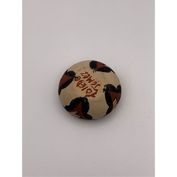 José Rey Toledo, Jemez Pueblo Painter Miniature Pot - Picture 5 of 6